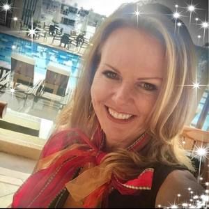 Meet your Posher, Eva